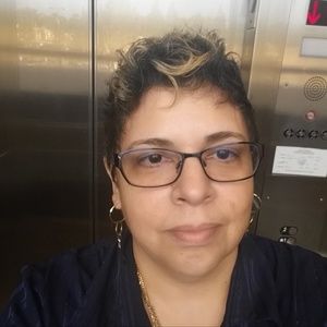 Meet your Posher, Monica